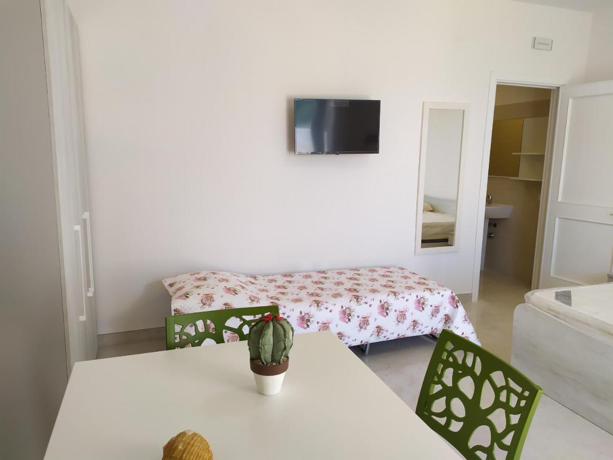 Guest House Neviano トッレ・ラピッロ エクステリア 写真